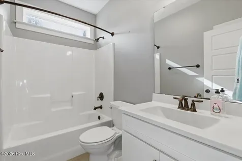 111 W Huckleberry Way Rocky Point NC 28457