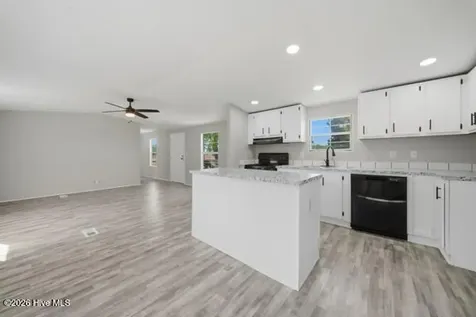 3247 New Hope Road Hertford NC 27944