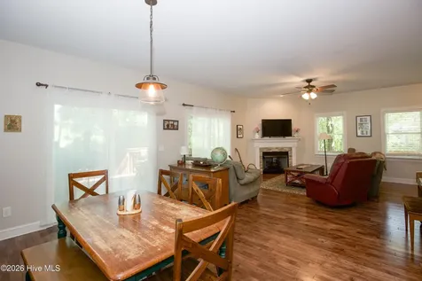 430 N Leak Street Southern Pines NC 28387