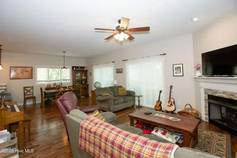 430 N Leak Street Southern Pines NC 28387