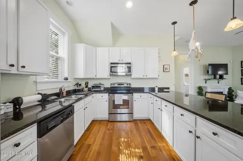 807 Meadowsweet Lane Leland NC 28451