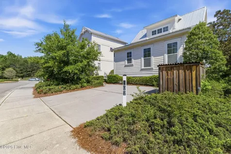 807 Meadowsweet Lane Leland NC 28451