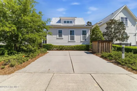 807 Meadowsweet Lane Leland NC 28451