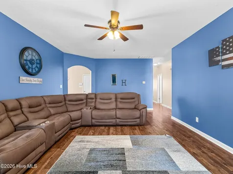 703 Stafford Lane Jacksonville NC 28546