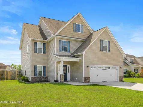 703 Stafford Lane Jacksonville NC 28546
