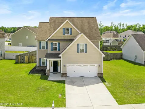 703 Stafford Lane Jacksonville NC 28546