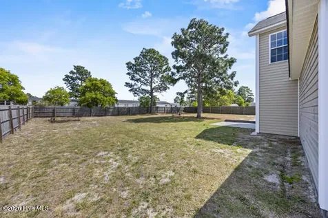264 Inverness Drive Hubert NC 28539