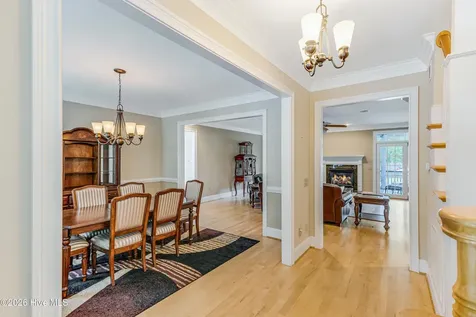 5126 Fernwood Drive Southport NC 28461