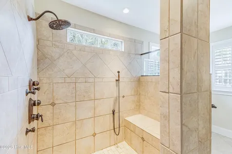 5126 Fernwood Drive Southport NC 28461