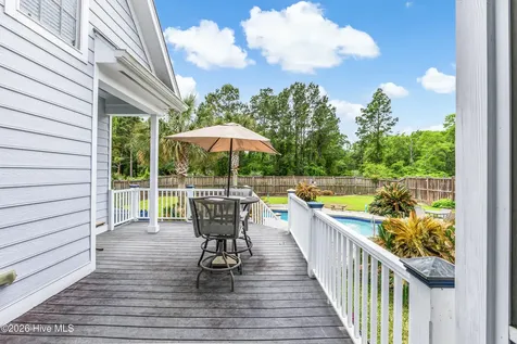 5126 Fernwood Drive Southport NC 28461