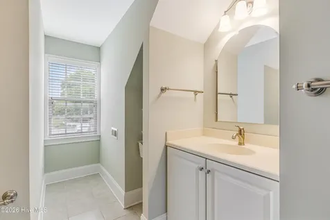 5126 Fernwood Drive Southport NC 28461