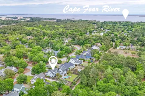 5126 Fernwood Drive Southport NC 28461