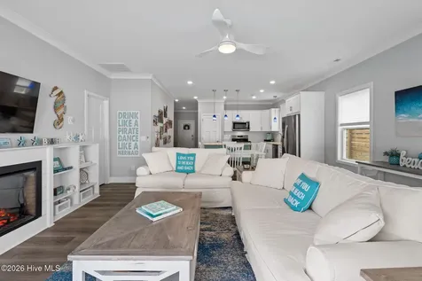 135 NW 7th Street Oak Island NC 28465