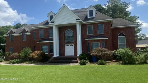 1181 Cedar Hill Drive Williamston NC 27892