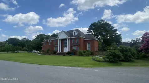 1181 Cedar Hill Drive Williamston NC 27892
