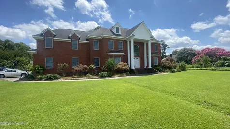 1181 Cedar Hill Drive Williamston NC 27892
