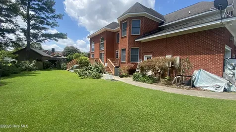 1181 Cedar Hill Drive Williamston NC 27892
