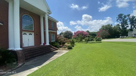 1181 Cedar Hill Drive Williamston NC 27892