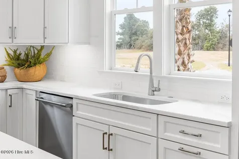 357 Planters Walk Hampstead NC 28443