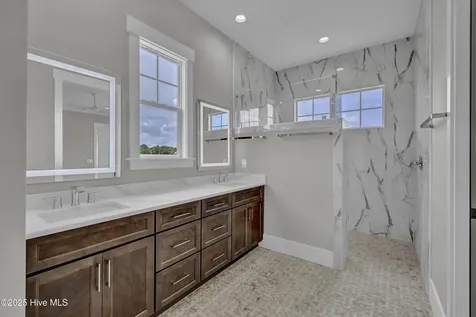 357 Planters Walk Hampstead NC 28443