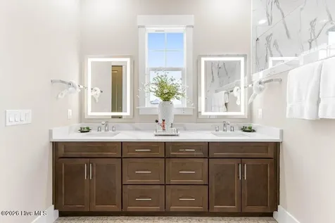 357 Planters Walk Hampstead NC 28443
