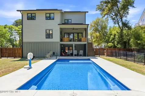 9017 Saint Stephens Place Wilmington NC 28412