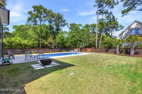 9017 Saint Stephens Place Wilmington NC 28412