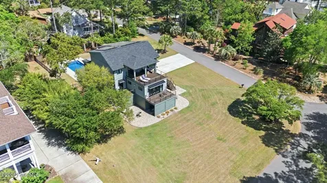 9017 Saint Stephens Place Wilmington NC 28412