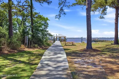9017 Saint Stephens Place Wilmington NC 28412