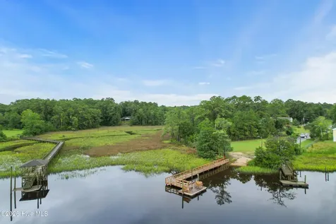 173 Riverside Drive Varnamtown NC 28462