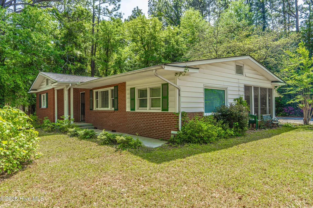 1360 Midland Road Southern Pines NC 28387