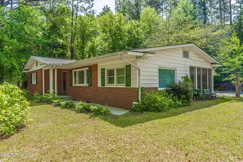 1360 Midland Road Southern Pines NC 28387