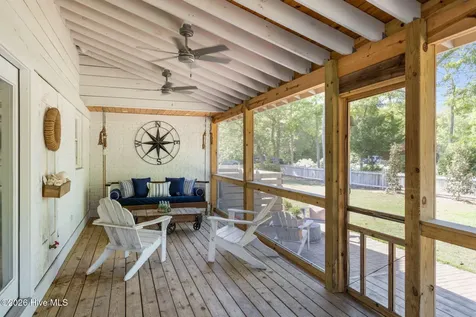 218 Lands End Road Morehead City NC 28557