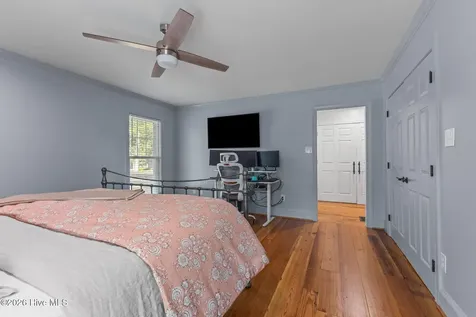 218 Lands End Road Morehead City NC 28557