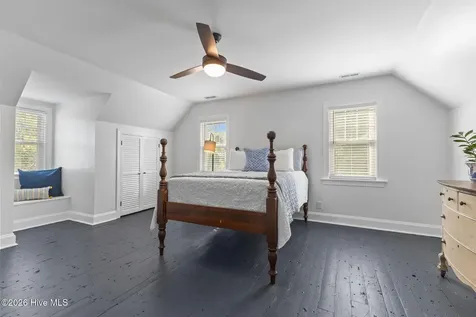 218 Lands End Road Morehead City NC 28557