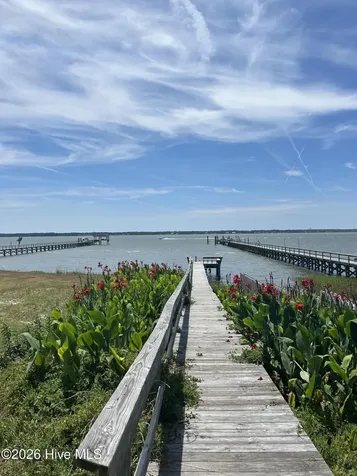 218 Lands End Road Morehead City NC 28557