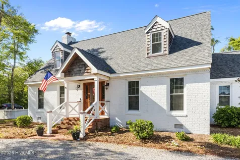 218 Lands End Road Morehead City NC 28557