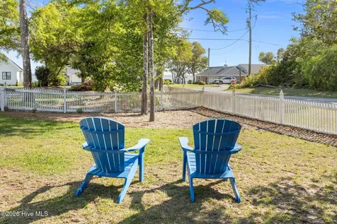 218 Lands End Road Morehead City NC 28557