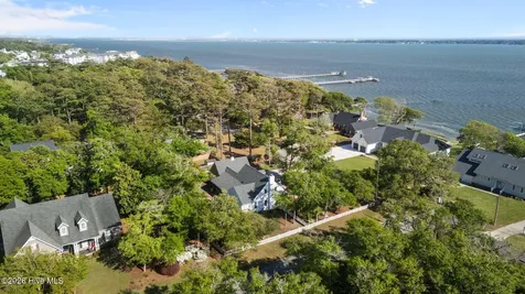 218 Lands End Road Morehead City NC 28557