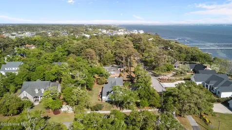 218 Lands End Road Morehead City NC 28557