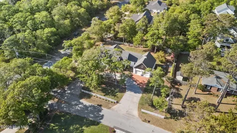 218 Lands End Road Morehead City NC 28557