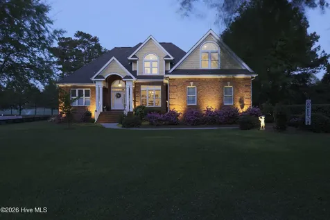 136 Pilot House Drive Wallace NC 28466