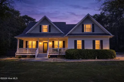 804 Albatross Way Hampstead NC 28443