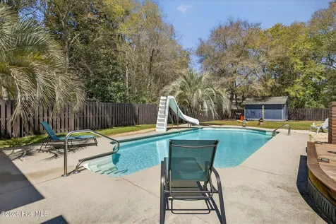 804 Albatross Way Hampstead NC 28443