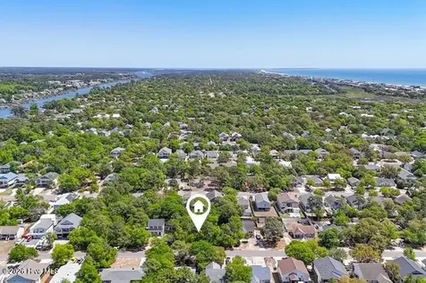 140 NE 14th Street Oak Island NC 28465