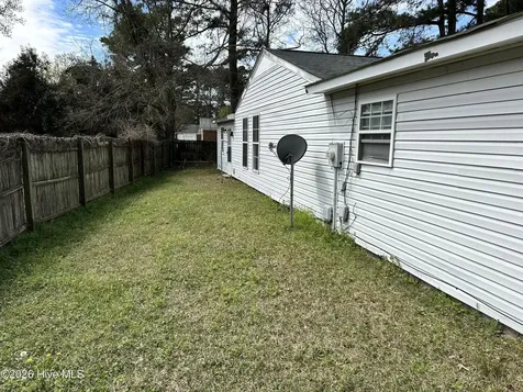 1003 Brynn Marr Road Jacksonville NC 28546