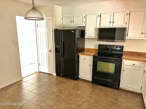 1003 Brynn Marr Road Jacksonville NC 28546