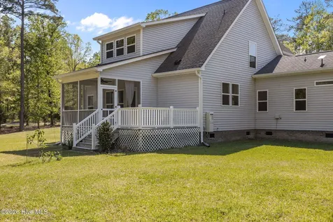 164 Bay View Drive Chocowinity NC 27817