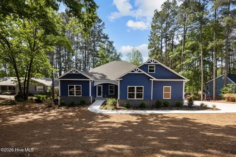107 Devonshire Avenue W Seven Lakes NC 27376
