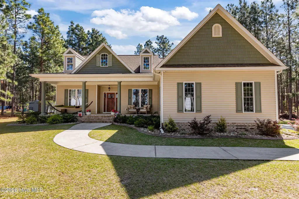 9050 Calloway Road Aberdeen NC 28315